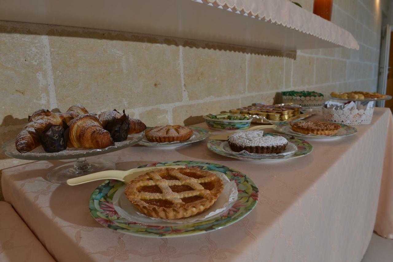 Casa Blanca Matera Hotel ภายนอก รูปภาพ